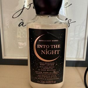 Bath & Body Works Into the Night Body Lotion - Black and Cream